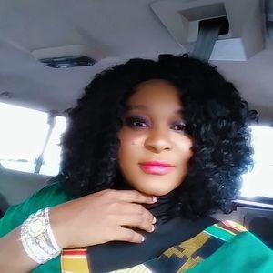 Meet your Posher, Grace